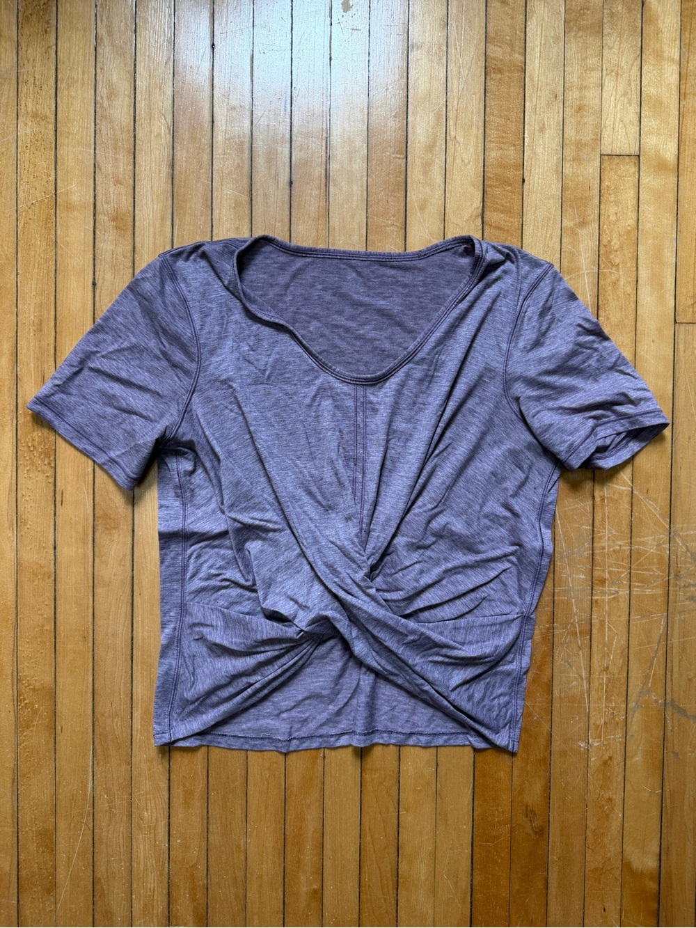 Lululemon Purple Heathered Front Twist Cropped Short Sleeve Yoga Tee Sz. 4